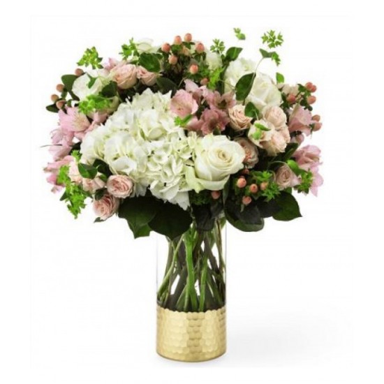 The FTD Simply Gorgeous Bouquet